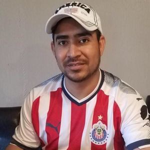 Meet your Posher, Ramiro